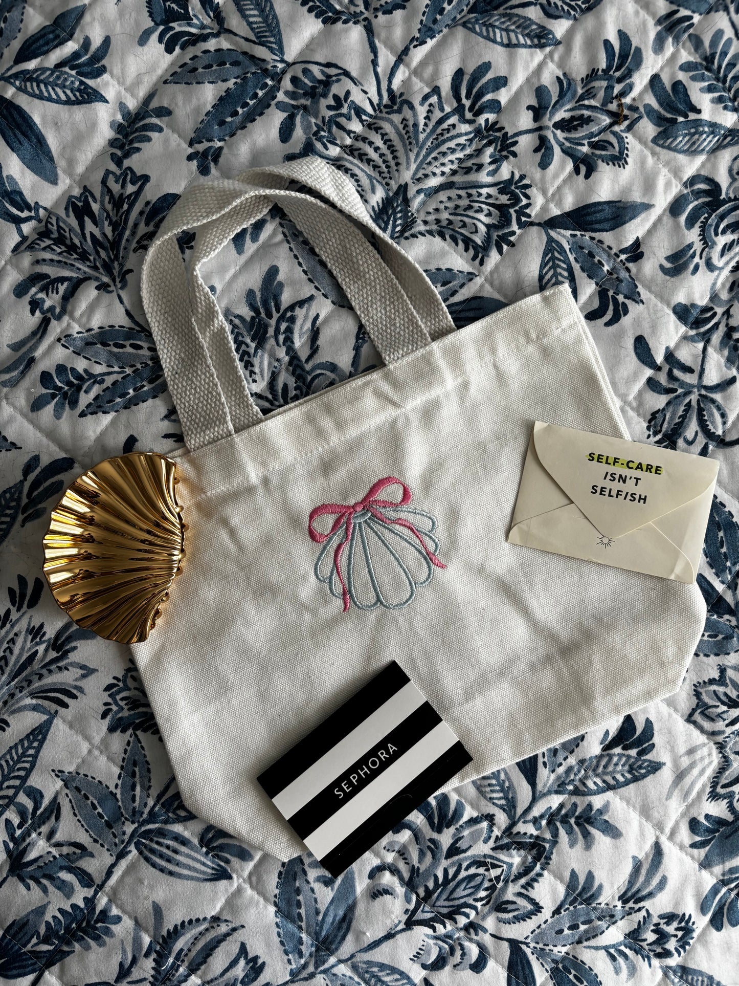 Clam Shell Mini Tote Bag - with Monogram